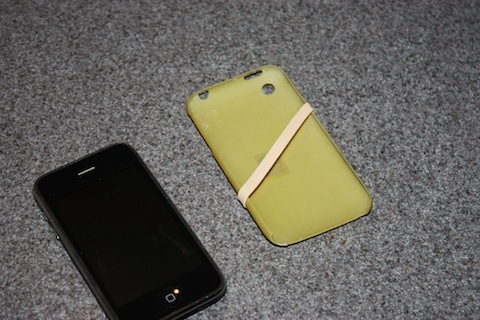 rubber band around case